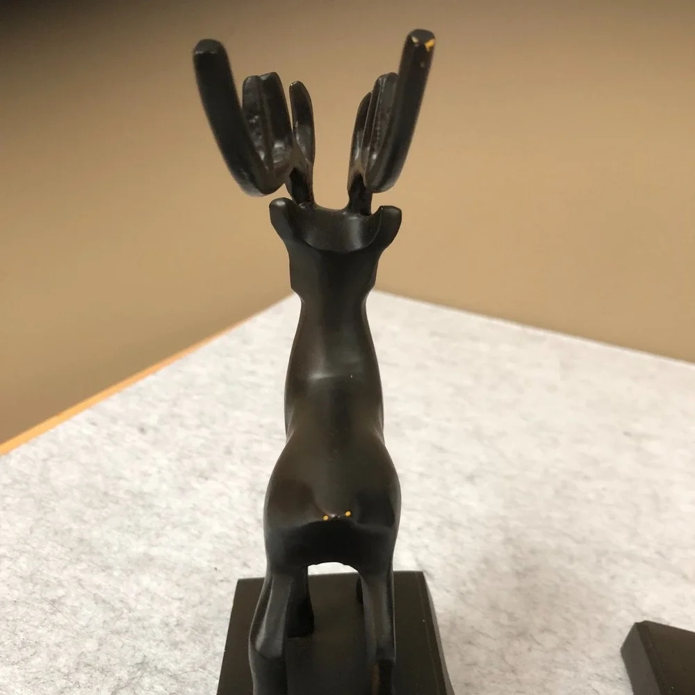 Heavy Metal/or Cast Iron Buck Deer  7.5